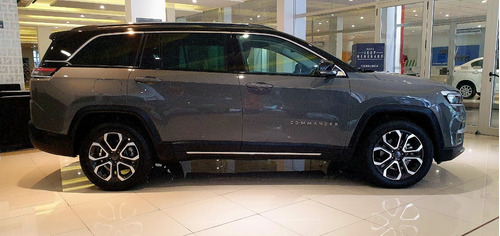 Imagen 12 de 17 de Jeep Commander Gse 1.3 At6 2023+