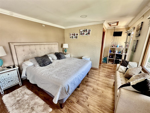 Casa En Venta De 3 Dorm. En Macul