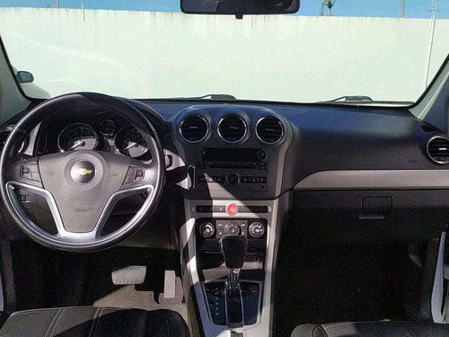 Imagem 9 de 12 de Chevrolet Captiva Sport 3.0 V6