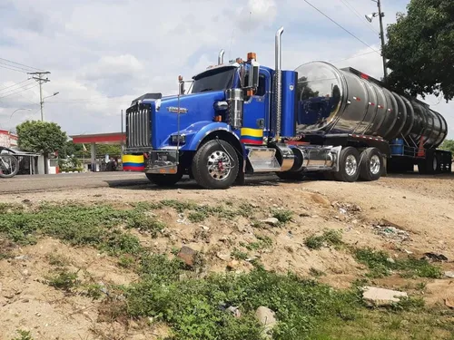 Kenworth T 800