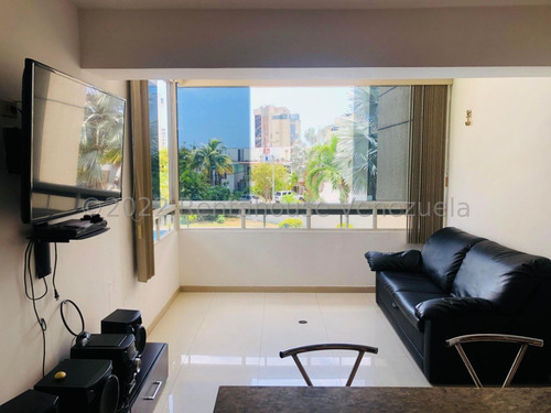 Imagen 18 de 23 de Estupemdo Apartamento En Venta Mls 23-18626 Playa Grande 04143448628