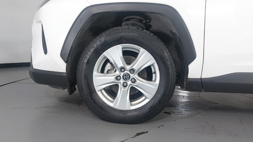 Toyota RAV4 2.5 LE AUTO