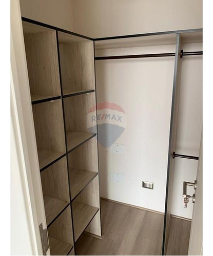 Inversión O Residencial / Metro Y Avenida