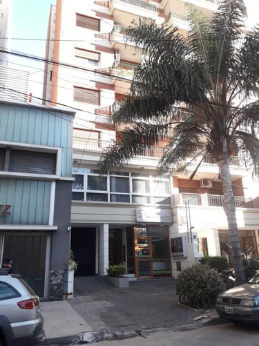 Imagen 1 de 7 de Cochera En Venta En Lanus Oeste