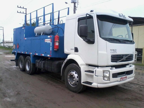 Caminhão Comboio Volvo Vm 260 Gascom 6 Mil Litros Locação