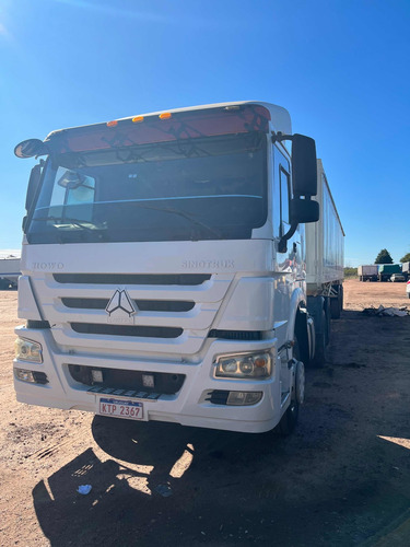 Imagen 6 de 7 de Howo Sinotruk 380