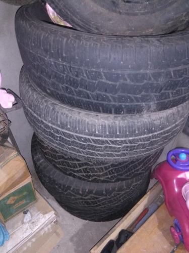 5 Llanta 245/70/r16 80$ Negociables Negociables