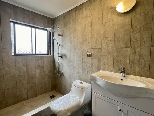 Encantadora Casa En Lugar Destacado