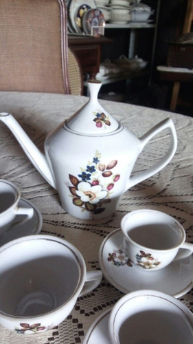 Conjunto De Porcelana Pozzani Antigo, Bule E Xicaras (Usado)