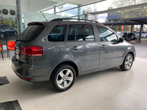 Imagen 8 de 9 de Volkswagen Suran 1,6 Mt Confortline - Nafta - 2017