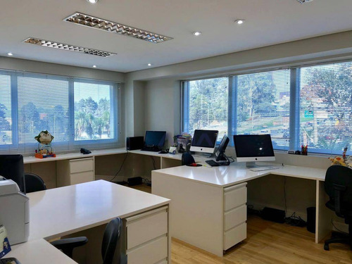 Imagem 7 de 18 de Sala Para Alugar, 100 M² Por R$ 5.450 S/ As Taxas- The Square - Cotia/sp - Sa0004