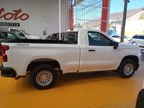2020 Chevrolet Silverado Wt 4x4 B