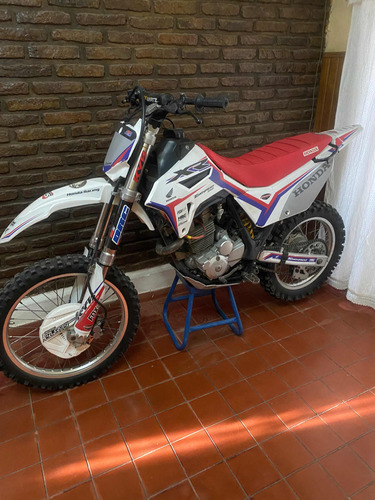 Honda Xr 250 Tornado 2015