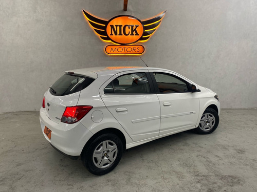 Chevrolet Onix HATCH LT 1.0 8V FlexPower 5p Mec.