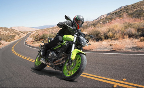 Imagen 12 de 15 de Moto Benelli 302 S 0km 2023 Rojo