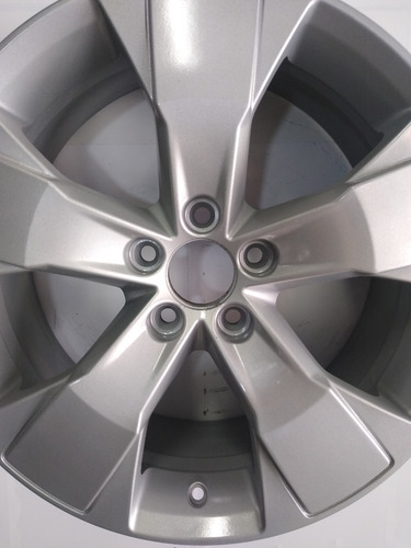Roda Volvo Xc4 Xc 40 T4 Aro 18 Prata Original M L Rodas