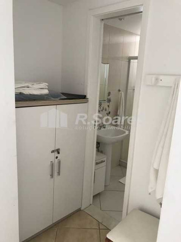 Imagem 13 de 15 de Flat Com 1 Quarto Na Barra Da Tijuca, Av. Do Pepê - Bafl10001