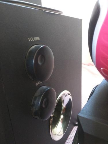 Parlantes Y Radio
