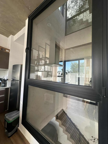 Triplex En Venta - 2 Dormitorios 2 Baños - Tandil