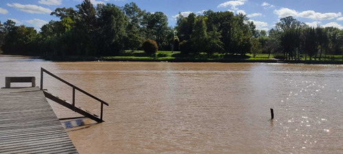 Imagen 7 de 19 de Alquiler Cabaña Alegría Delta Tigre Río Capitán