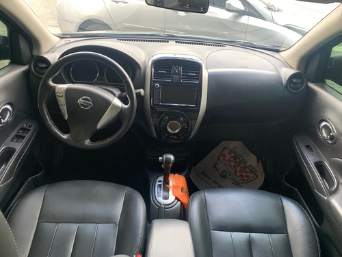 Nissan Versa 1.6 16v Sl Aut. 4p