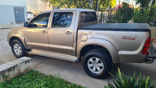 Toyota Hilux Srv 3.0 4x2 Mt