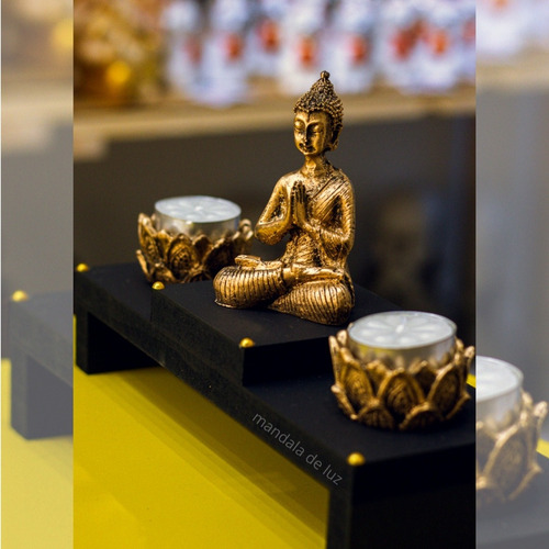 Imagem 4 de 9 de Kit Altar Castiçal Vela Buda Meditando Dourado Zen 17cm