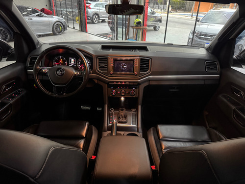 Volkswagen Amarok 3.0 Highline Extreme Cab. Dupla V6 4x4 Aut. 4p