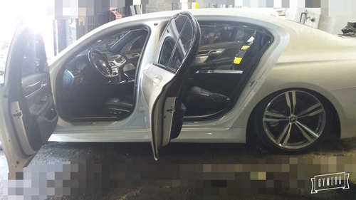 Imagem 8 de 13 de Bmw 750i Sedã