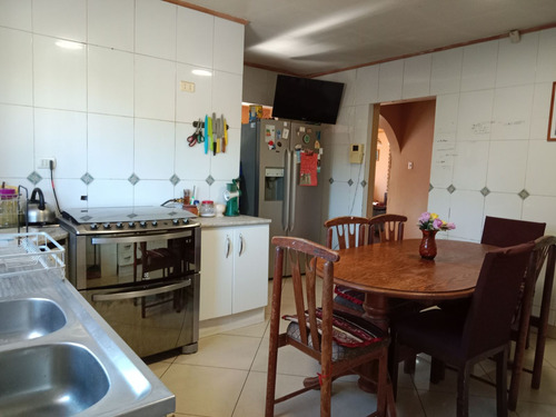 Vendo Casa Familiar Limache, 823 M2 Terreno, 137 M2 Construi
