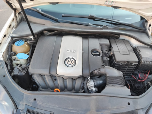 Volkswagen Bora 2.5