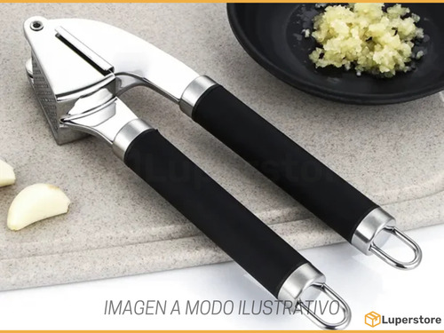 Kit X3 Utensilios Prensa Ajo, Abrelatas Y Cortador De Pizza