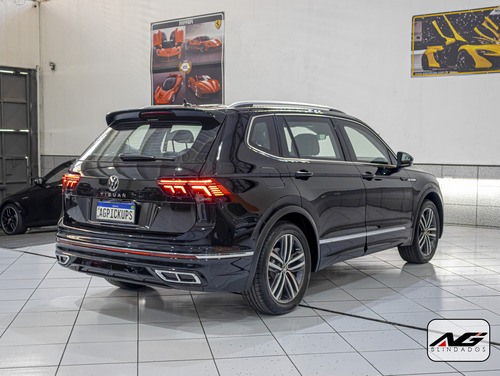Volkswagen Tiguan Allspace 2.0 R-Line 300 Tsi Aut. 4P