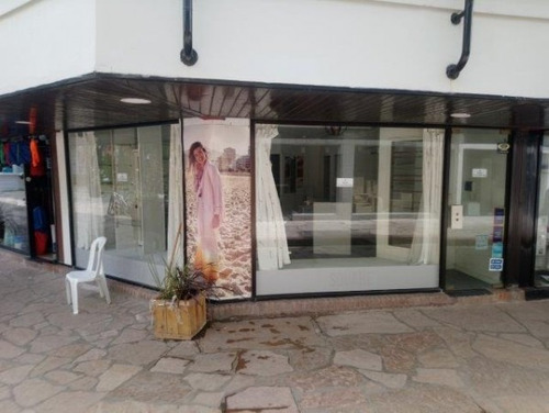 Imagen 2 de 19 de Venta Pinamar Local En Ctro Comercial Con Vivienda