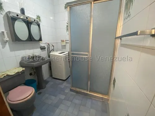 El Bosque Mls# 25-3483 Wm