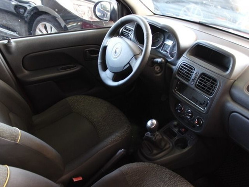 Renault Clio Expression 1.0 16v Hi-flex