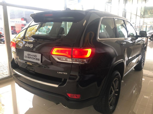 Imagen 5 de 15 de Grand Cherokee Limited 3,6l 2019 Negra 0km Lop