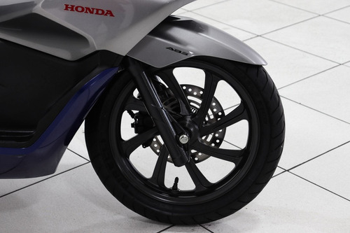 Imagem 5 de 12 de Honda Pcx Sport