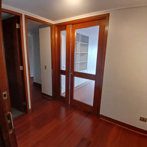 Maravilloso Departamento Arrienda, Mejor Sector De Vitacura