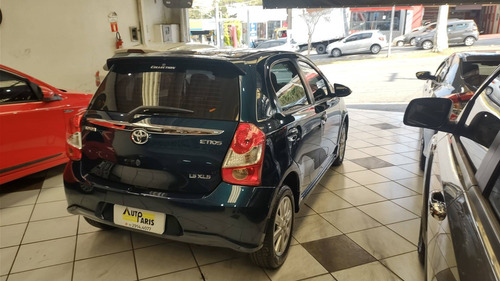 Imagem 4 de 10 de Toyota Etios 1.5 Xls 16v Flex 4p Automático