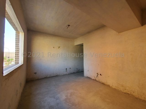 Imagen 23 de 30 de Apartamento En Venta Urb. Base Aragua, Av. Casanova Godoy, Maracay, 22-13289 Mv