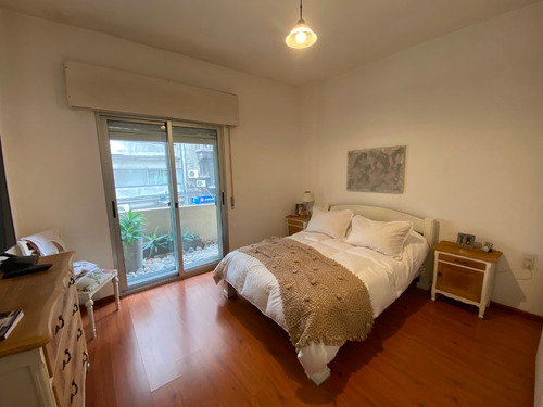 Imagen 6 de 13 de En Venta -apartamento De 3 Dormitorios En El Centro