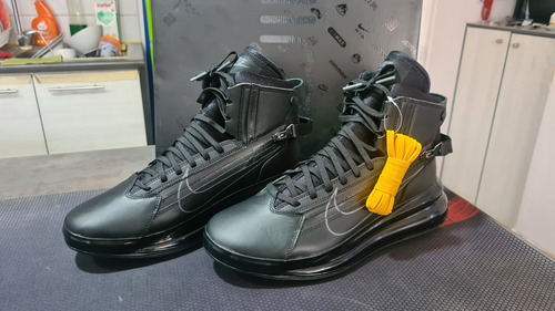 Air Max 720 Saturn Originales