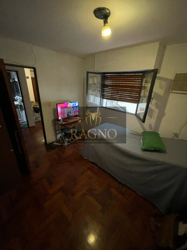 Vendemos Departamento De Dos Dormitorios, Dos Baños Y Dos Balcones En El Barrio General Paz, Av. 24 De Septiembre 1236 Appto Credito