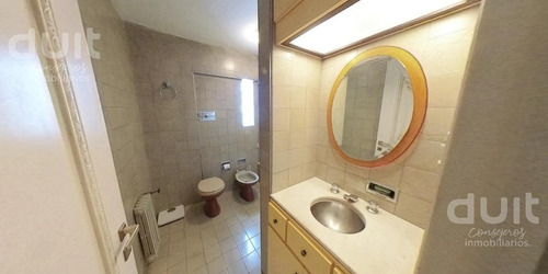 Imagen 18 de 19 de En Venta, Dos Dormitorios, Pleno Centro