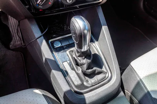 Volkswagen Jetta SPORTLINE 2.5L TIP 5L 170 HP