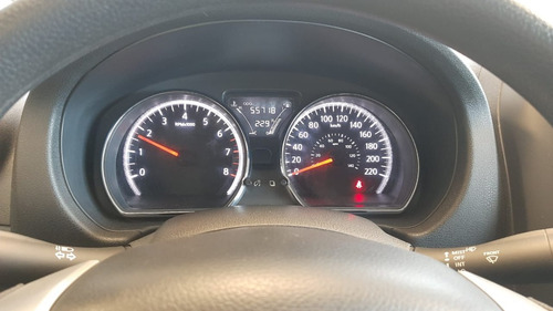 Nissan Versa Sense Mt
