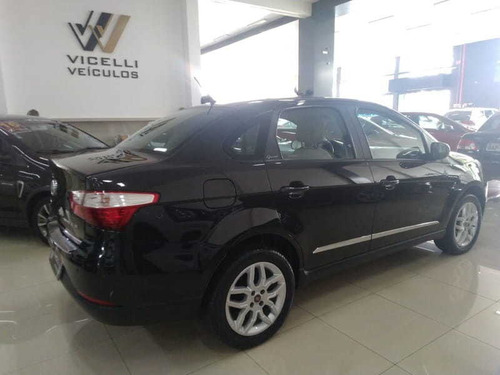 Imagem 6 de 15 de Fiat Grand Siena Essence Dualogic 1.6 16v Flex 2014