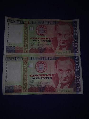 2 Billetes Correlativos De Peru De 50000 Intis De 1988