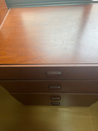 2 Cajoneras De 4 Cajones Cada Una (Usado)